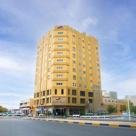 The Saj Hotel Ajman Esterno foto