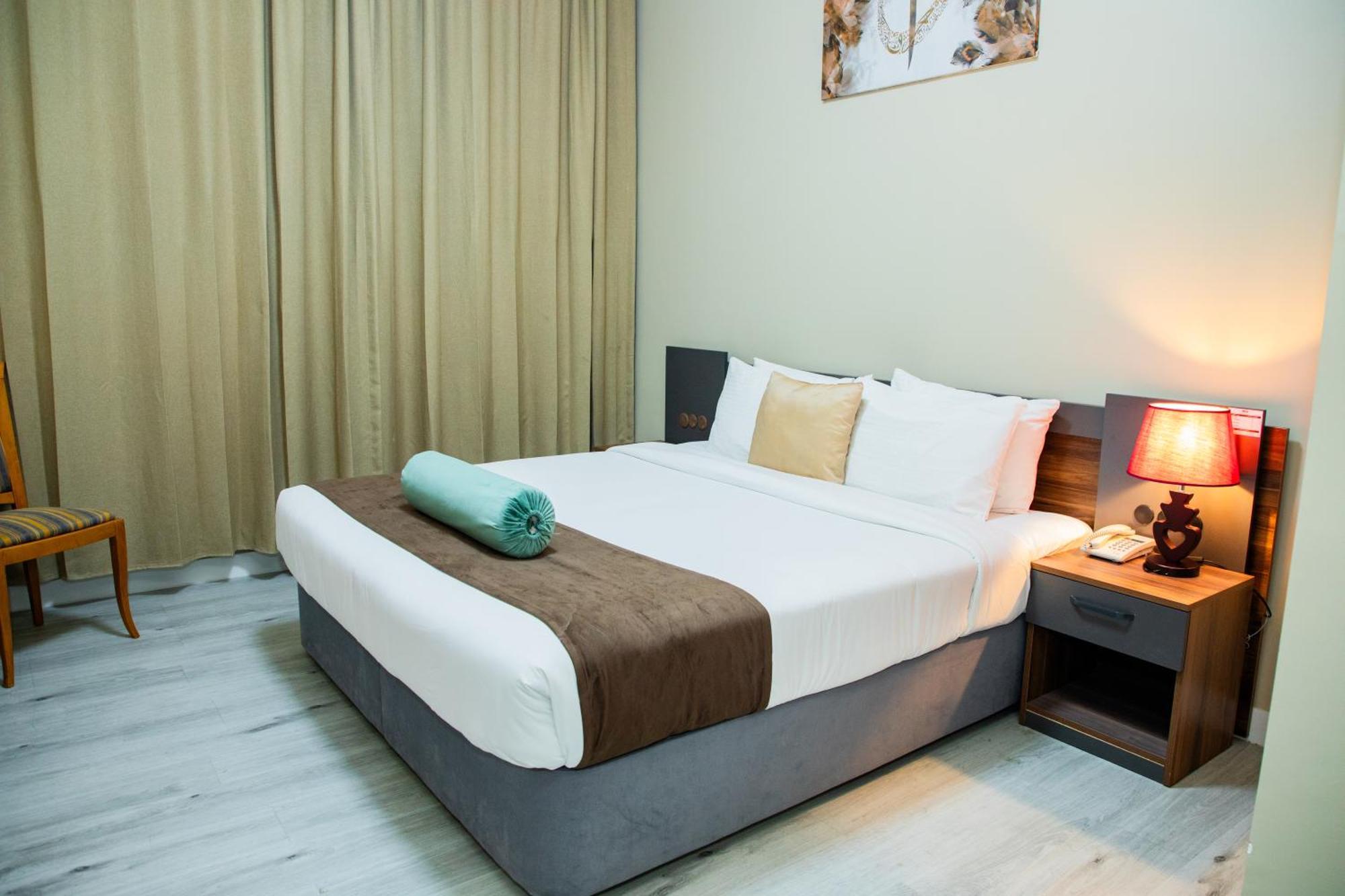 The Saj Hotel Ajman Esterno foto