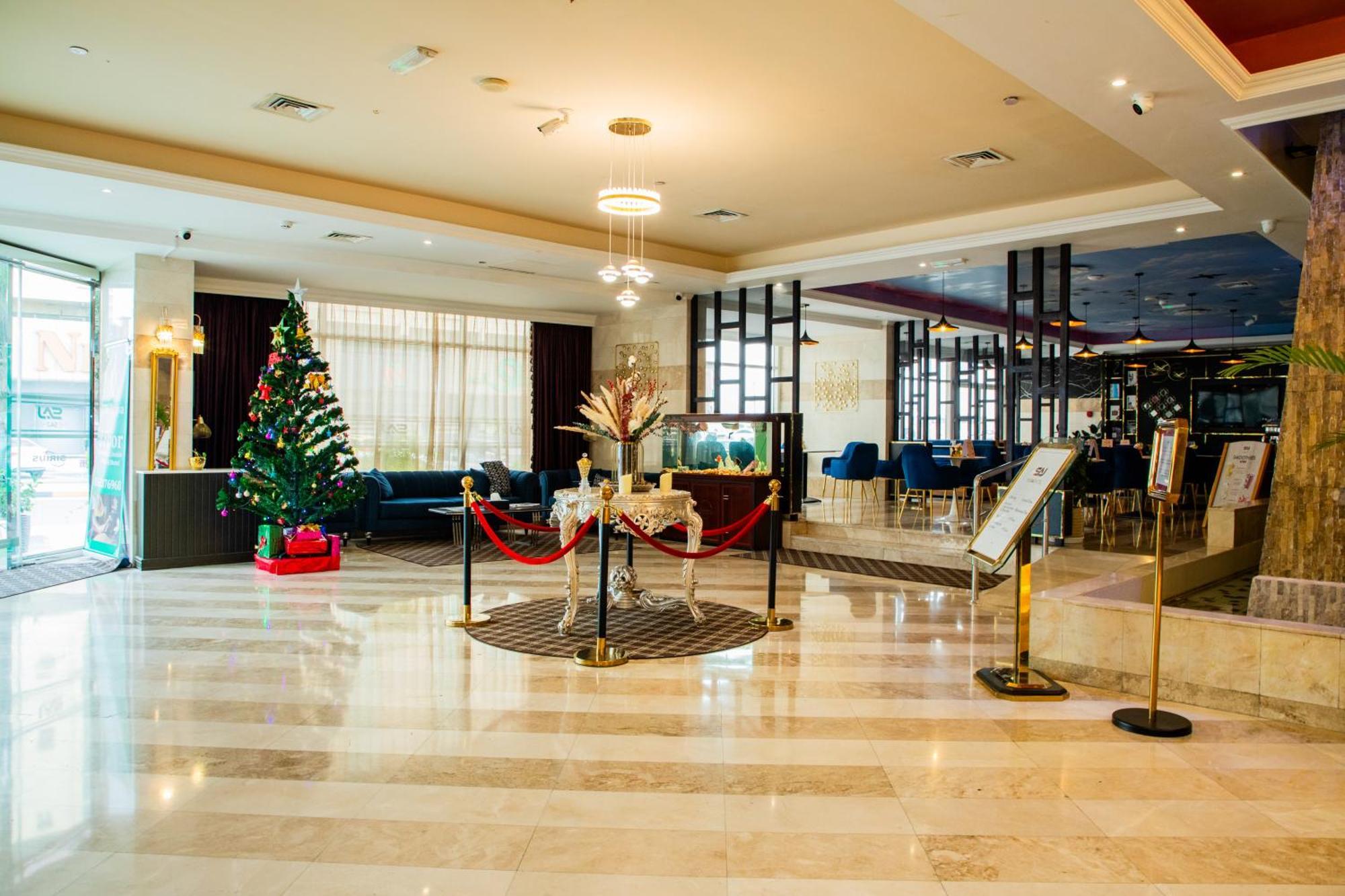 The Saj Hotel Ajman Esterno foto