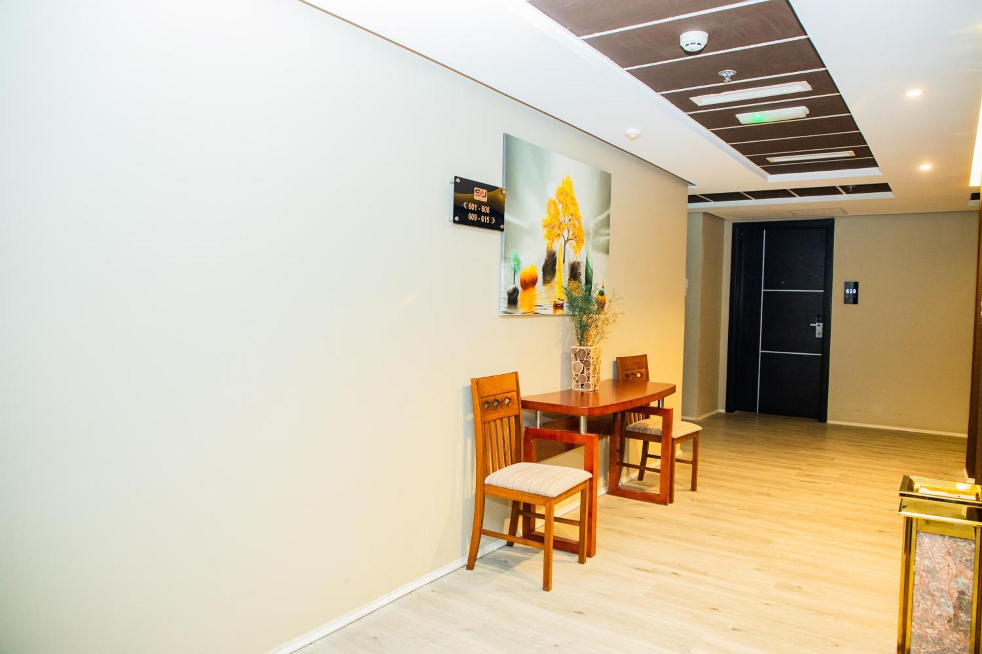 The Saj Hotel Ajman Esterno foto