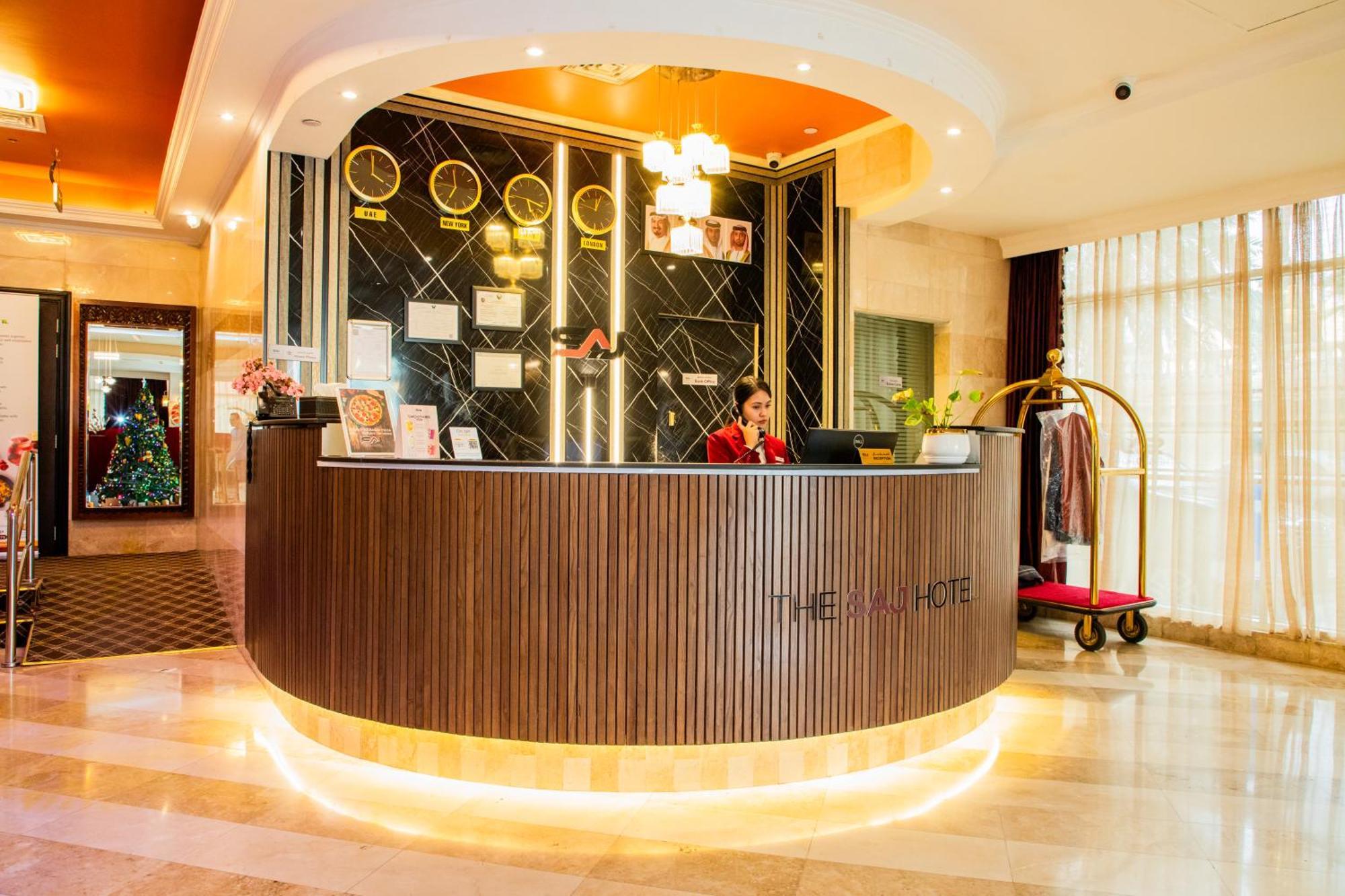 The Saj Hotel Ajman Esterno foto