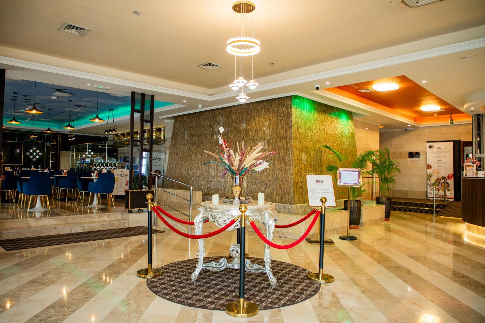 The Saj Hotel Ajman Esterno foto